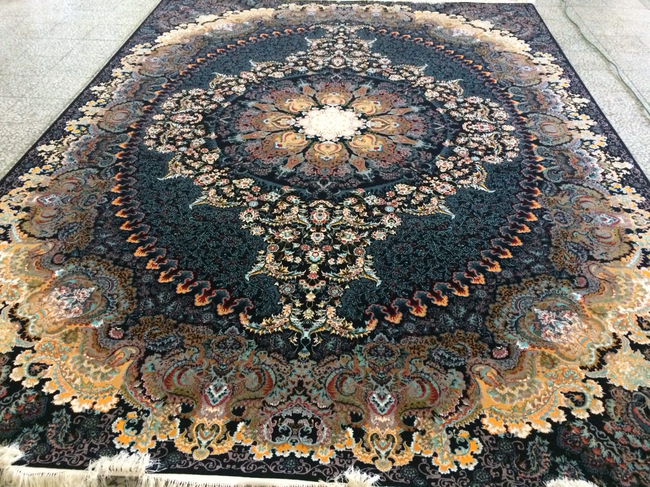 تراکم 3000دارای نشان استاندارد ایران و CE اروپابافته شده با مرغوبترین الیاف 