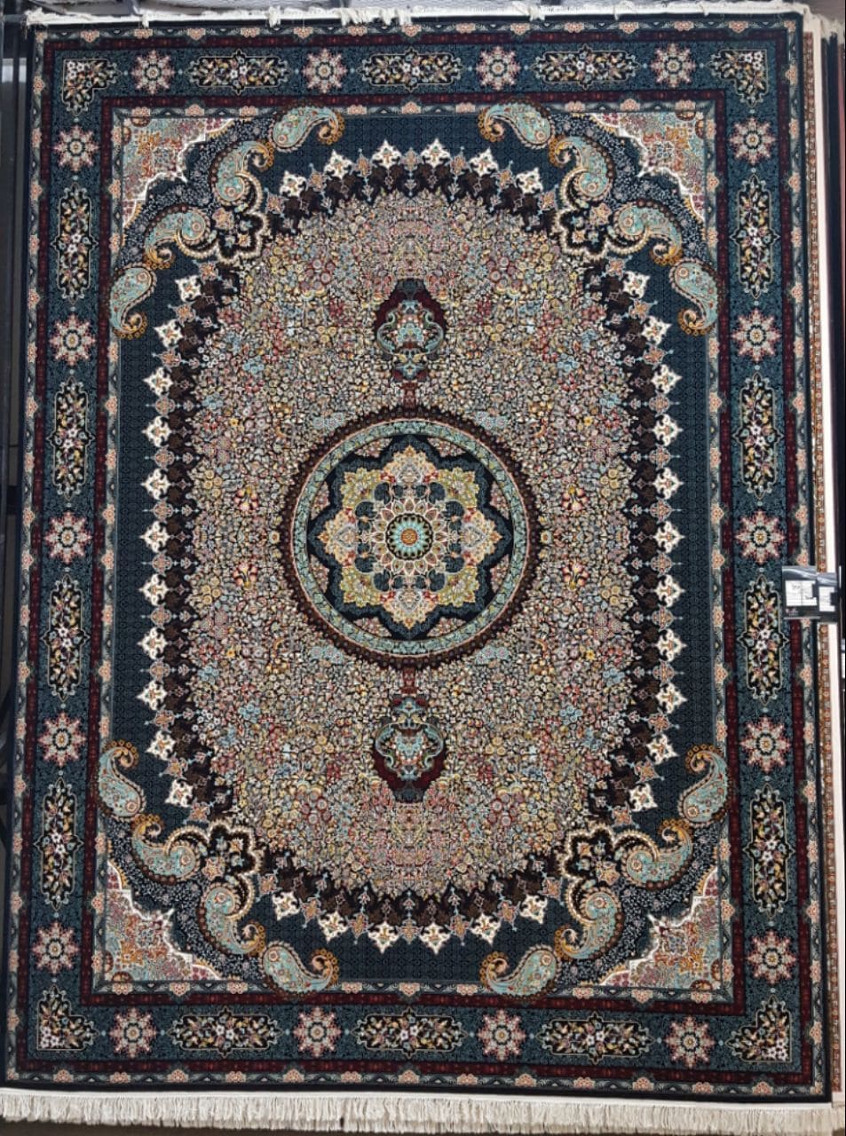  تراکم 3000دارای نشان استاندارد ایران و CE اروپابافته شده با مرغوبترین الیاف 