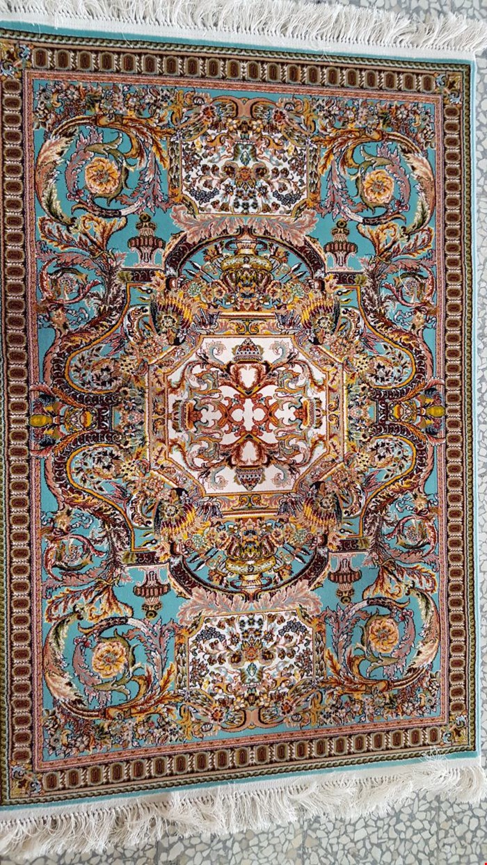 فرش طرح فرانسوی