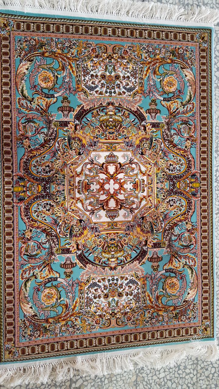 12 متری(آبی-سفید)