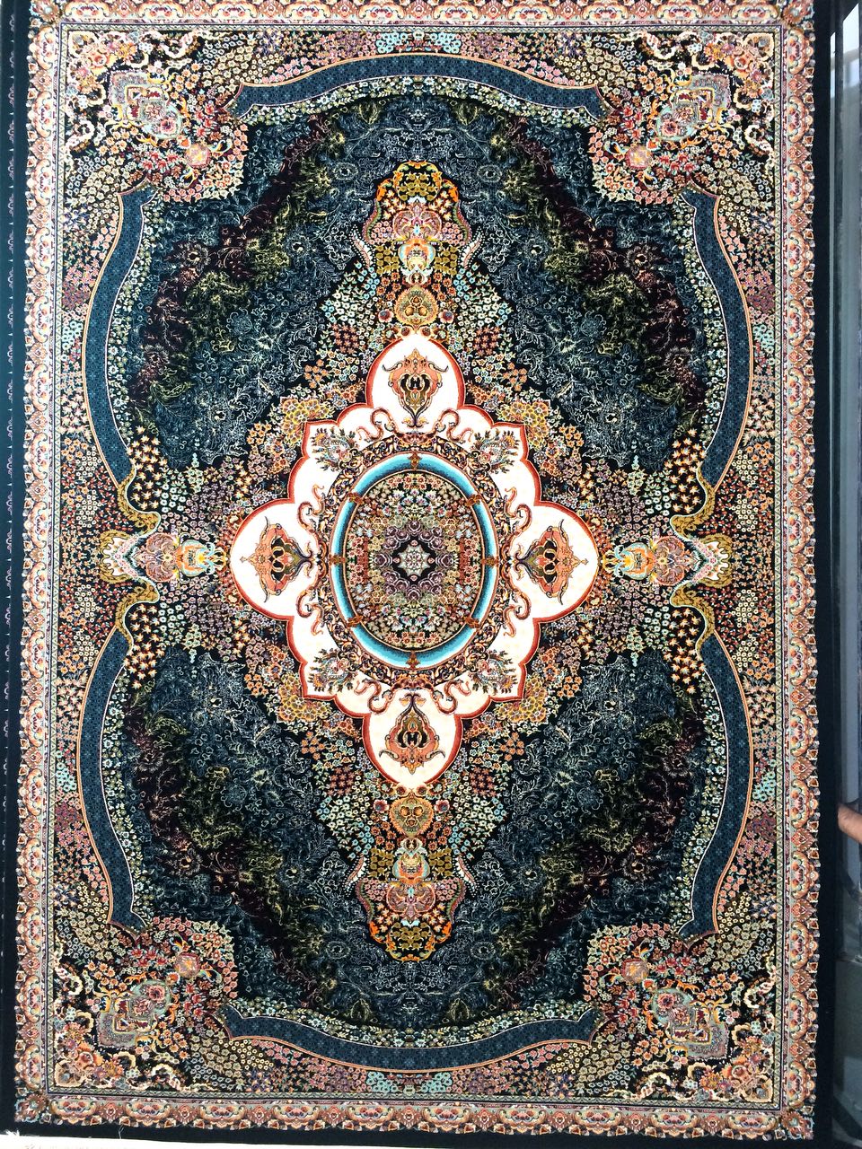 12 متری(سرمه ای)